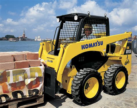 SKID STEER LOADER 